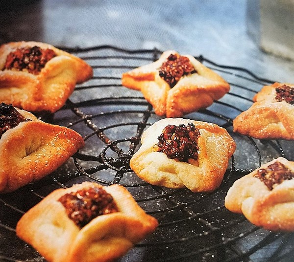 Sicilian fig pastries (Cuccidati)
