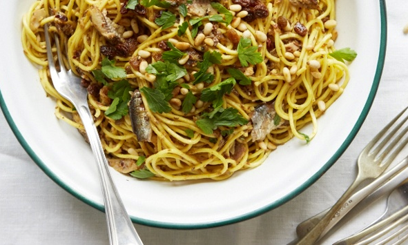 Sicilian sardine pasta