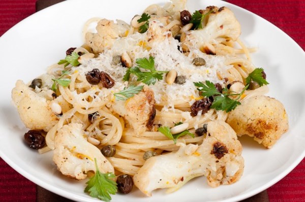 Sicilian spaghetti with pan-roasted cauliflower