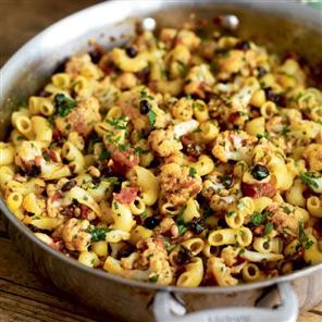 Sicilian-style pasta with cauliflower and saffron