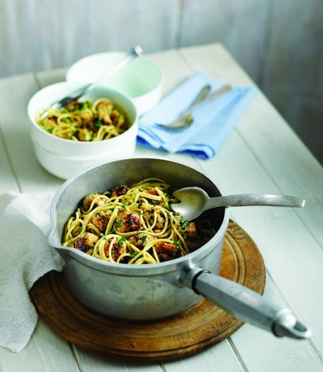 Sicilian turkey meatballs and pasta