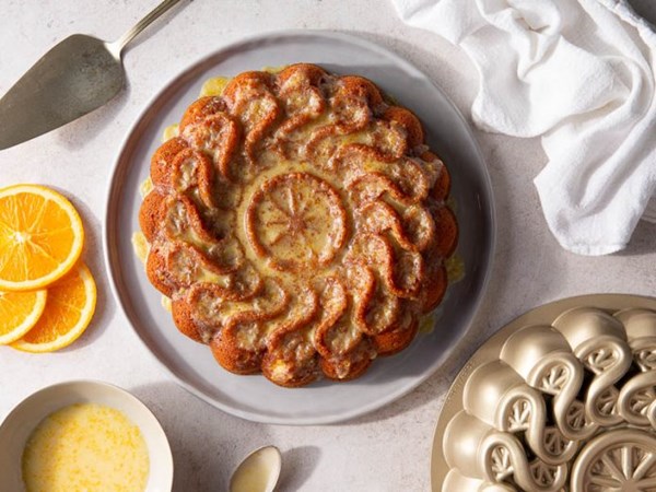 Sicilian whole orange cake