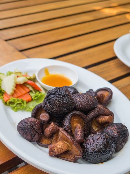 Simmered shiitake (Shītake no nimono)