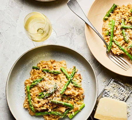 Simple asparagus risotto