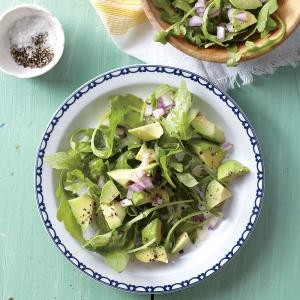 Simple avocado salad