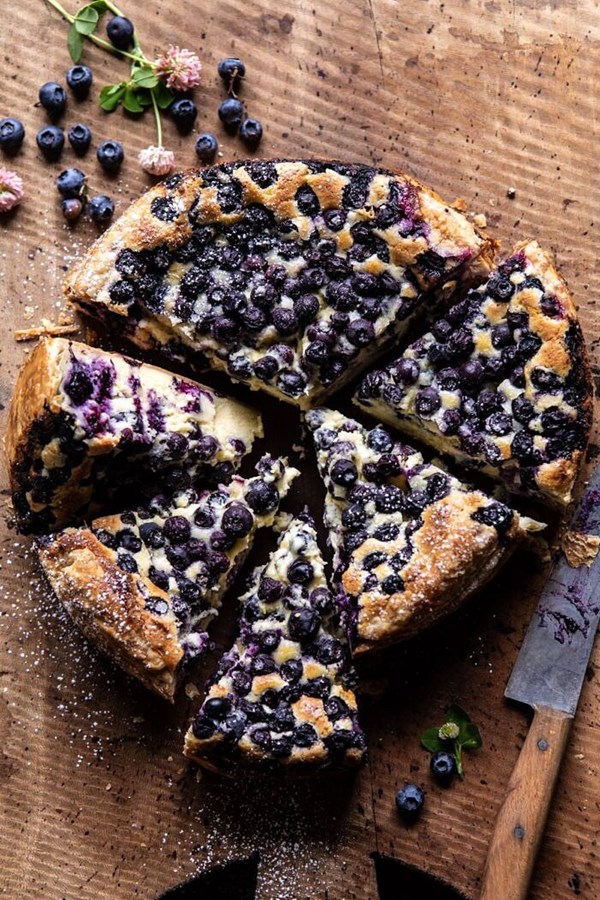 Simple blueberry Basque cheesecake