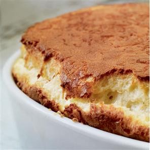 Simple cheese soufflé