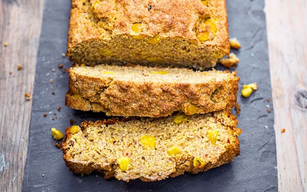 Simple chili cornbread