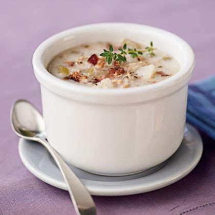 Simple clam chowder