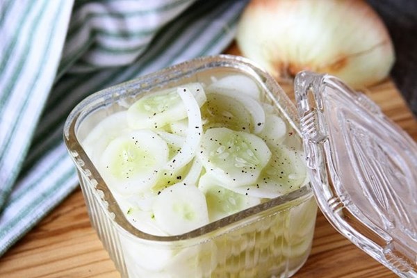 Simple cucumber and onion salad