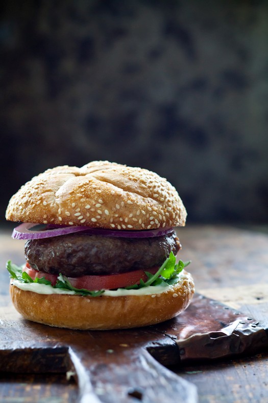 Simple lamb burger