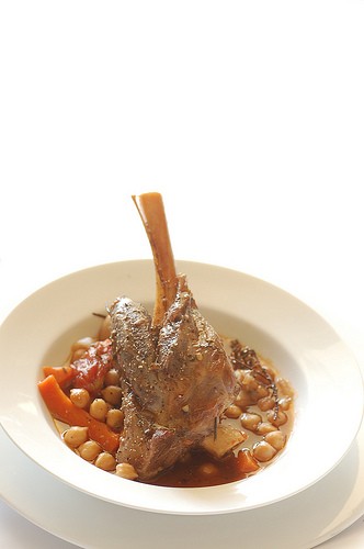 Simple lamb shanks with chickpeas