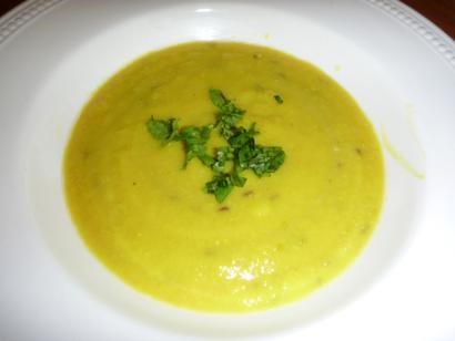 Simple mung dal soup (Sada moong dal)