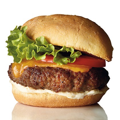 Simple, perfect fresh-ground brisket burgers