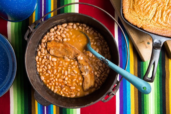 Simple pinto beans with bacon
