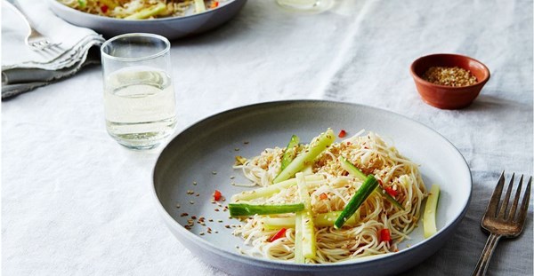 Simple sesame and garlic noodles