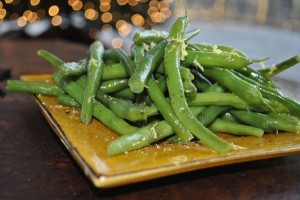 Simple steam-sauteed green beans