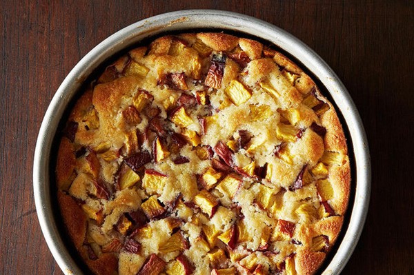 Simple summer peach cake