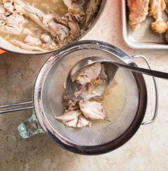 Simple turkey stock