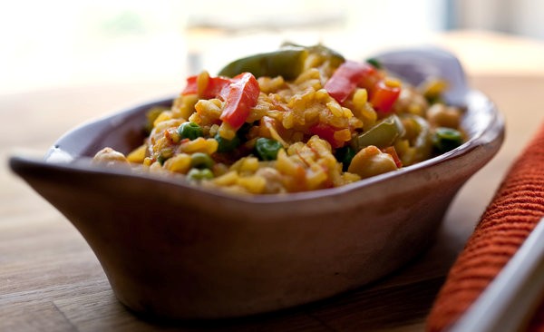 Simple vegetable paella