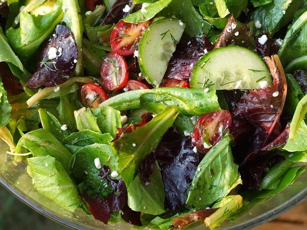Simplest Greek salad with lemon-oregano vinaigrette