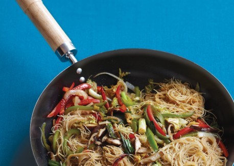 Singapore-style rice noodles