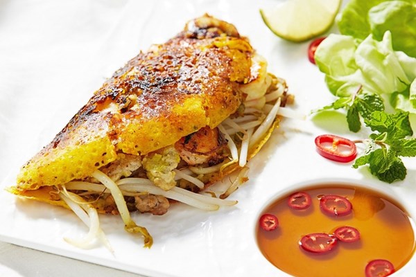 Sizzling rice crepes