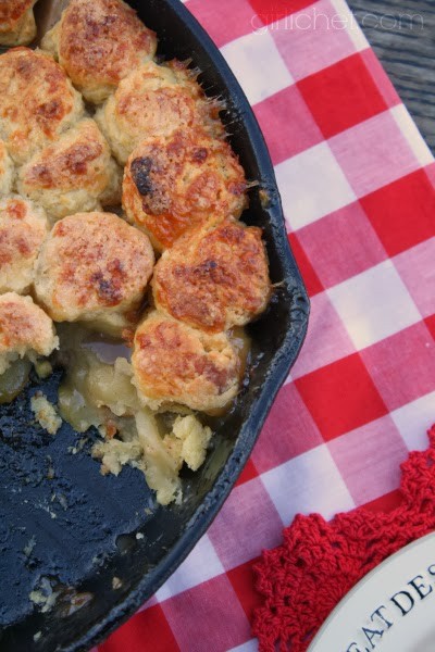 Skellig biscuit apple cobbler