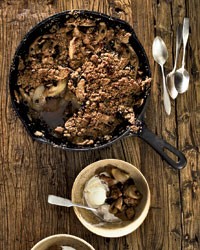 Skillet-baked pear-and-apple crisp