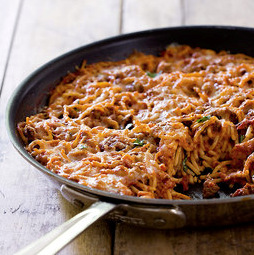 Skillet-baked spaghetti with meat sauce