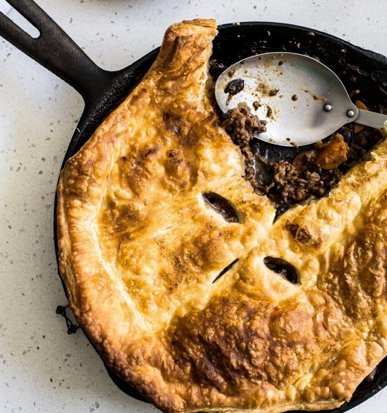 Skillet beef & ale pie