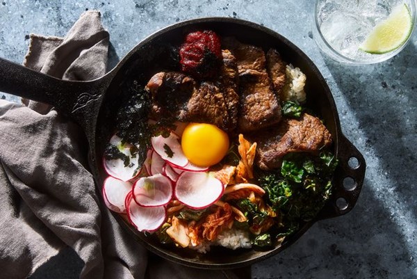 Skillet bibimbap 