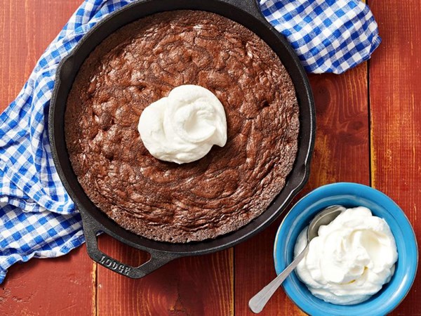 Skillet brownie