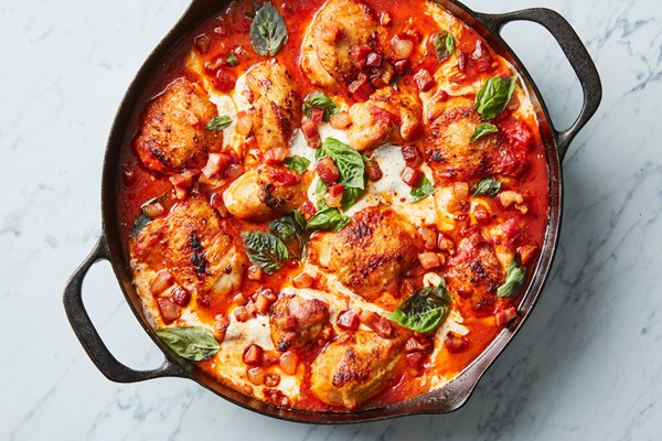 Skillet chicken with tomatoes, pancetta and mozzarella [Melissa Clark]
