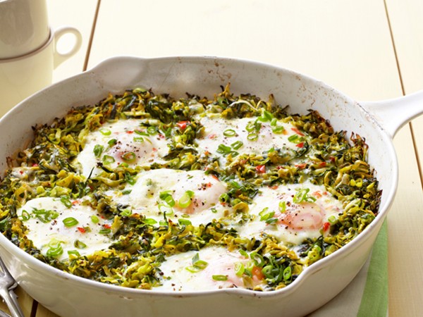 Skillet eggs with squash