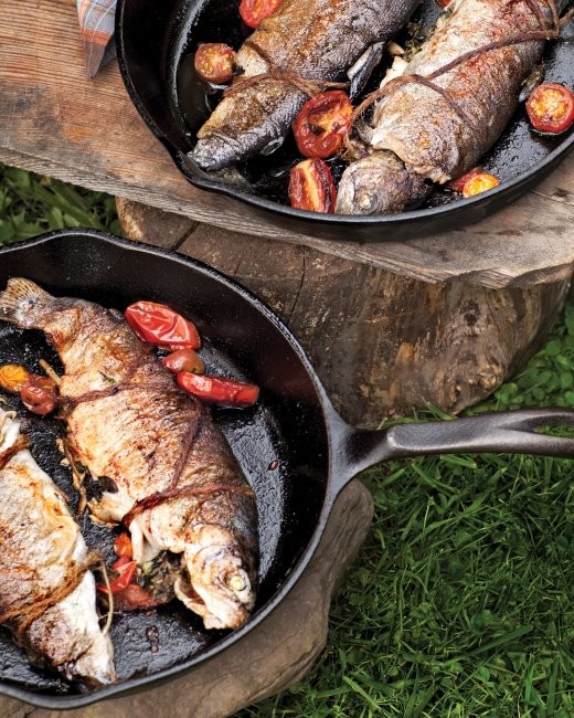 Skillet-fried trout with herbs and tomatoes