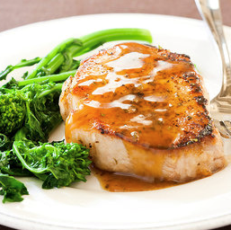 Skillet glazed pork chops