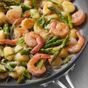 Skillet gnocchi with shrimp & asparagus
