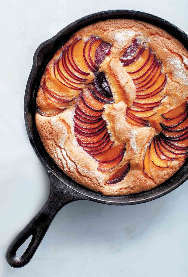 Skillet plum cake