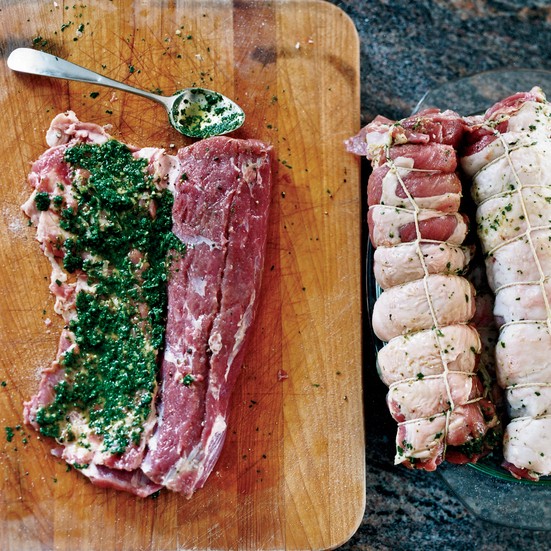 Skillet-roasted lamb loins with herbs