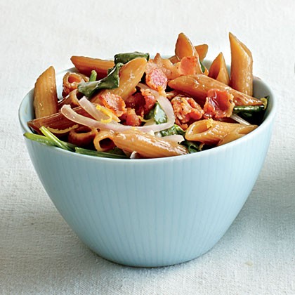 Skillet-toasted penne with bacon and spinach