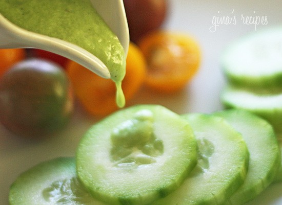 Skinny cucumber ranch dressing