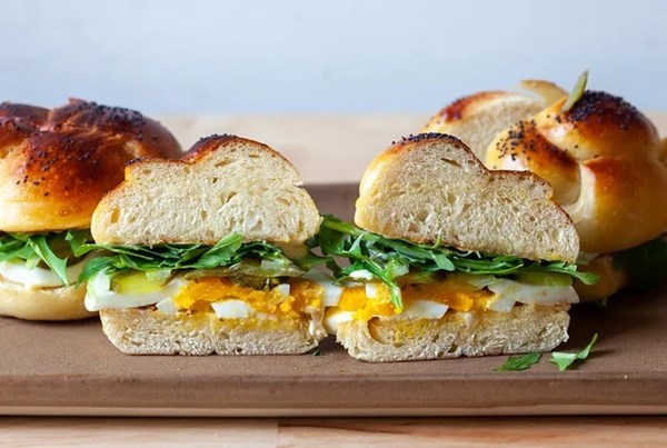 https://716f24d81edeb11608aa-99aa5ccfecf745e7cf976b37d172ce54.ssl.cf1.rackcdn.com/sliced-egg-sandwich-3069699l1.jpg