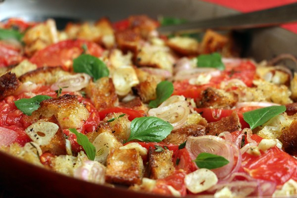 Sliced tomato gratin