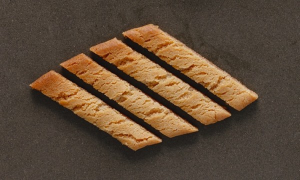 Slightly chewy caramel shortbreads (Kolakakor)