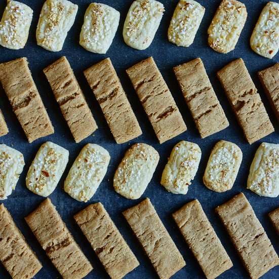 Slightly chewy ginger cookies