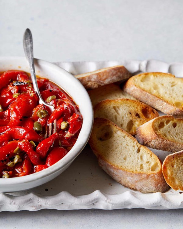 Slinky red peppers 