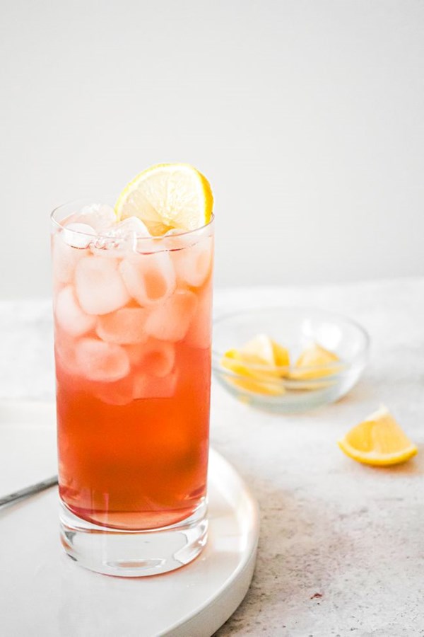 Sloe gin fizz