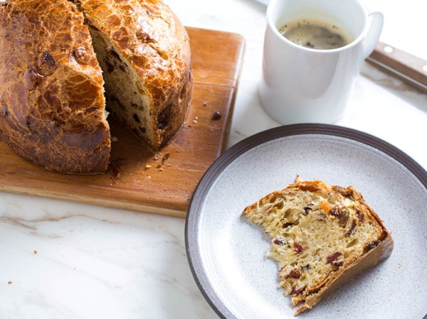 Slow and easy panettone