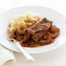 Slow braised belly pork with bacon, apples and cider